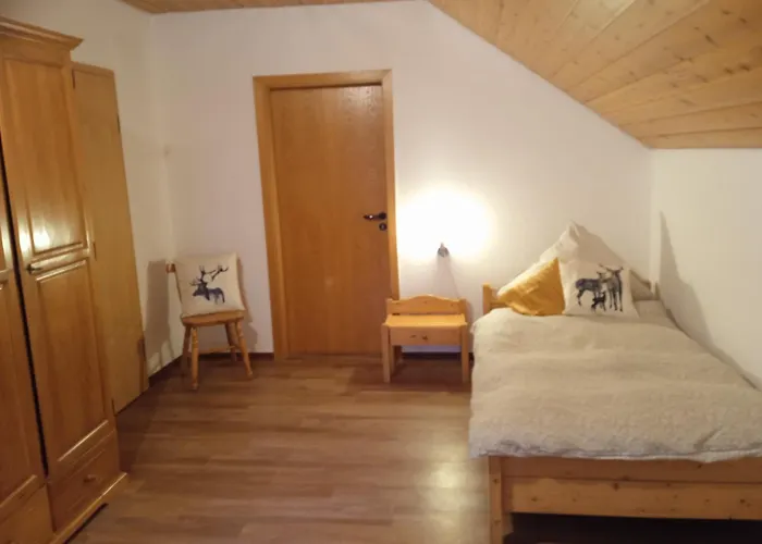 Waldblick アパート *